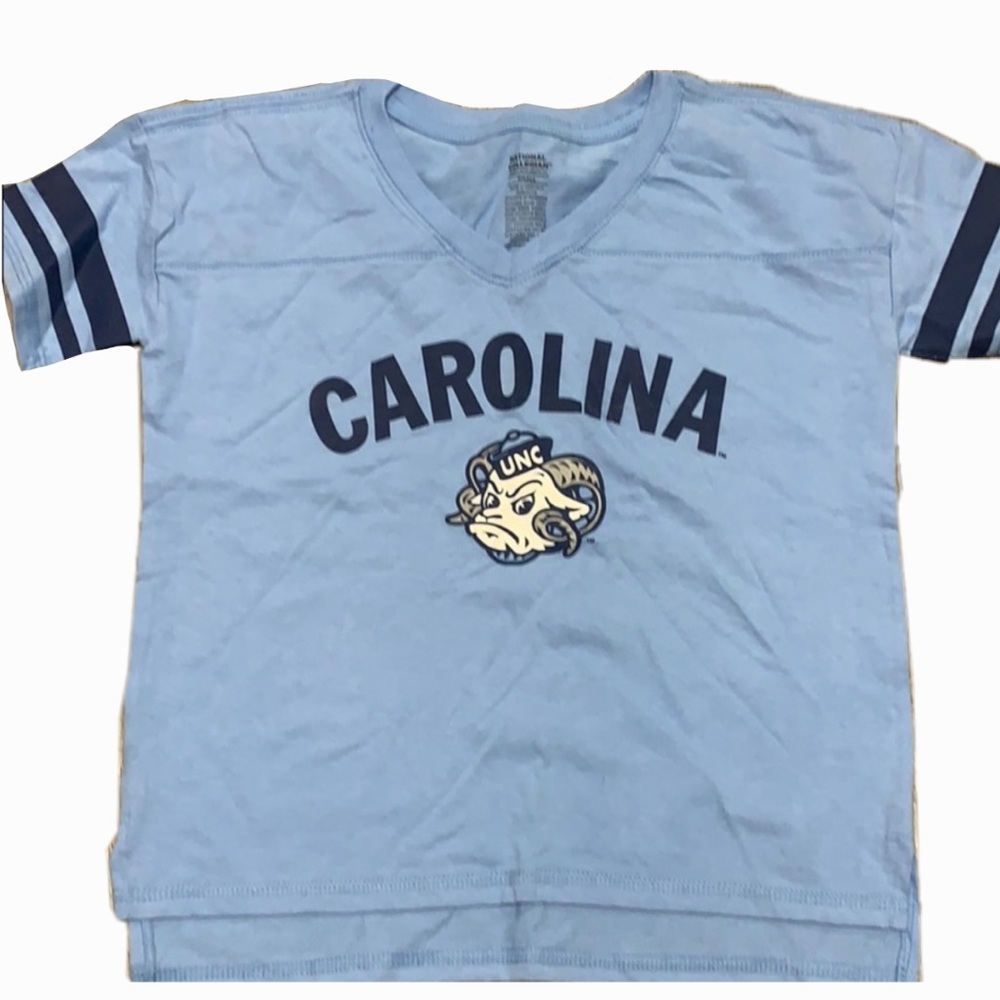 💕3 for $10💕NWOT Girls UNC t shirt